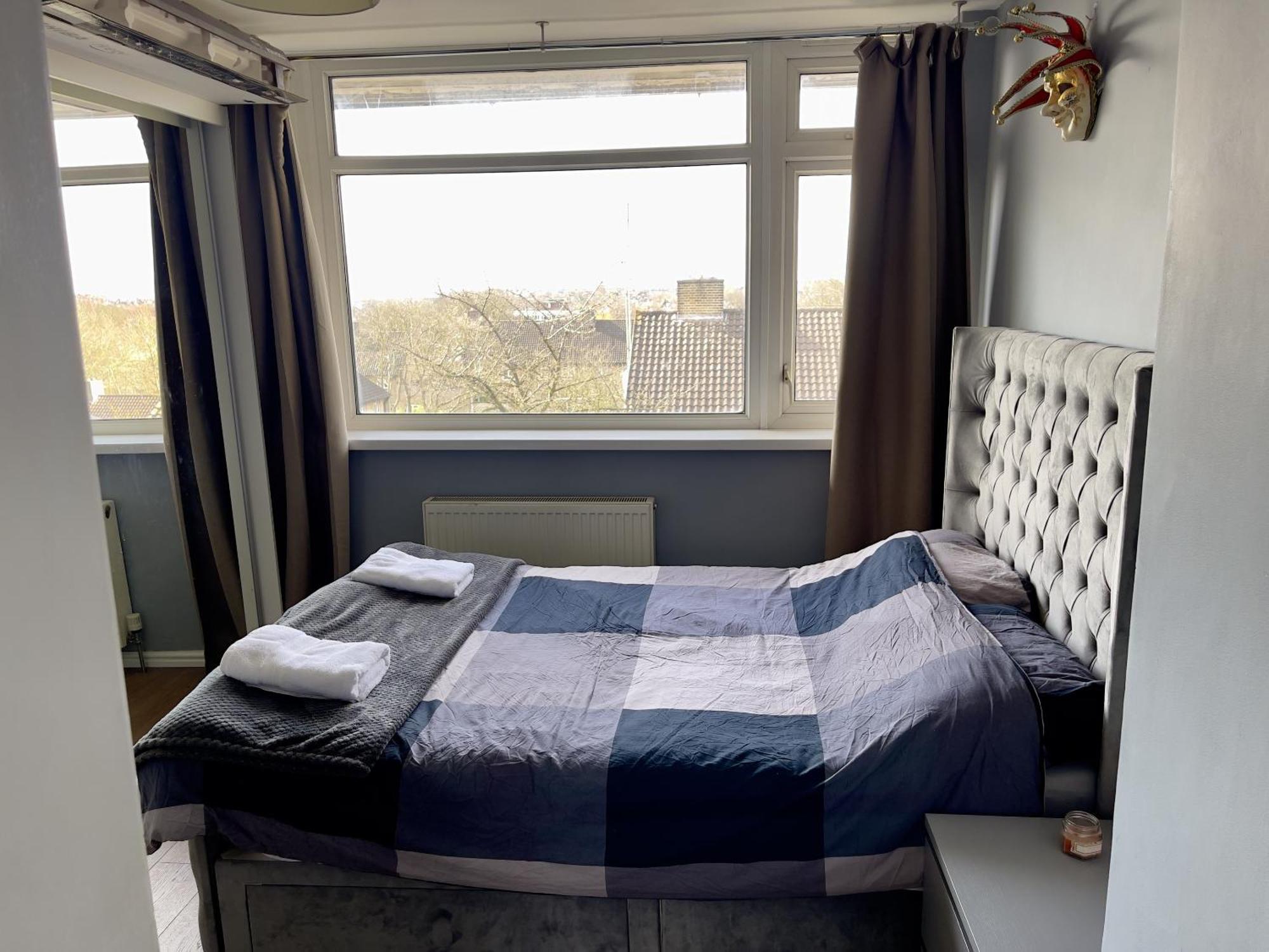 Beautiful 3-Bed Apartment At Swiss Cottage 伦敦 外观 照片
