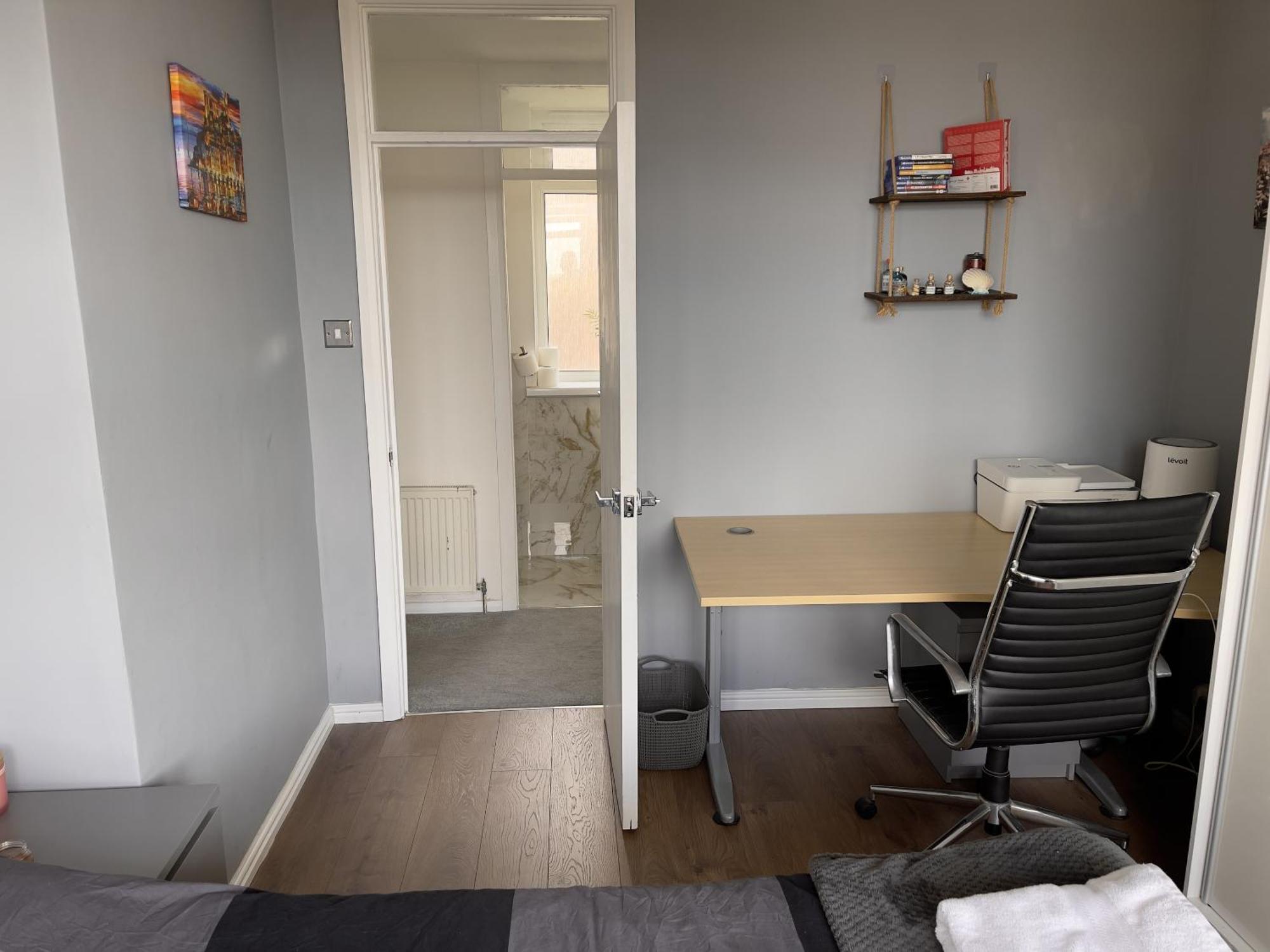 Beautiful 3-Bed Apartment At Swiss Cottage 伦敦 外观 照片