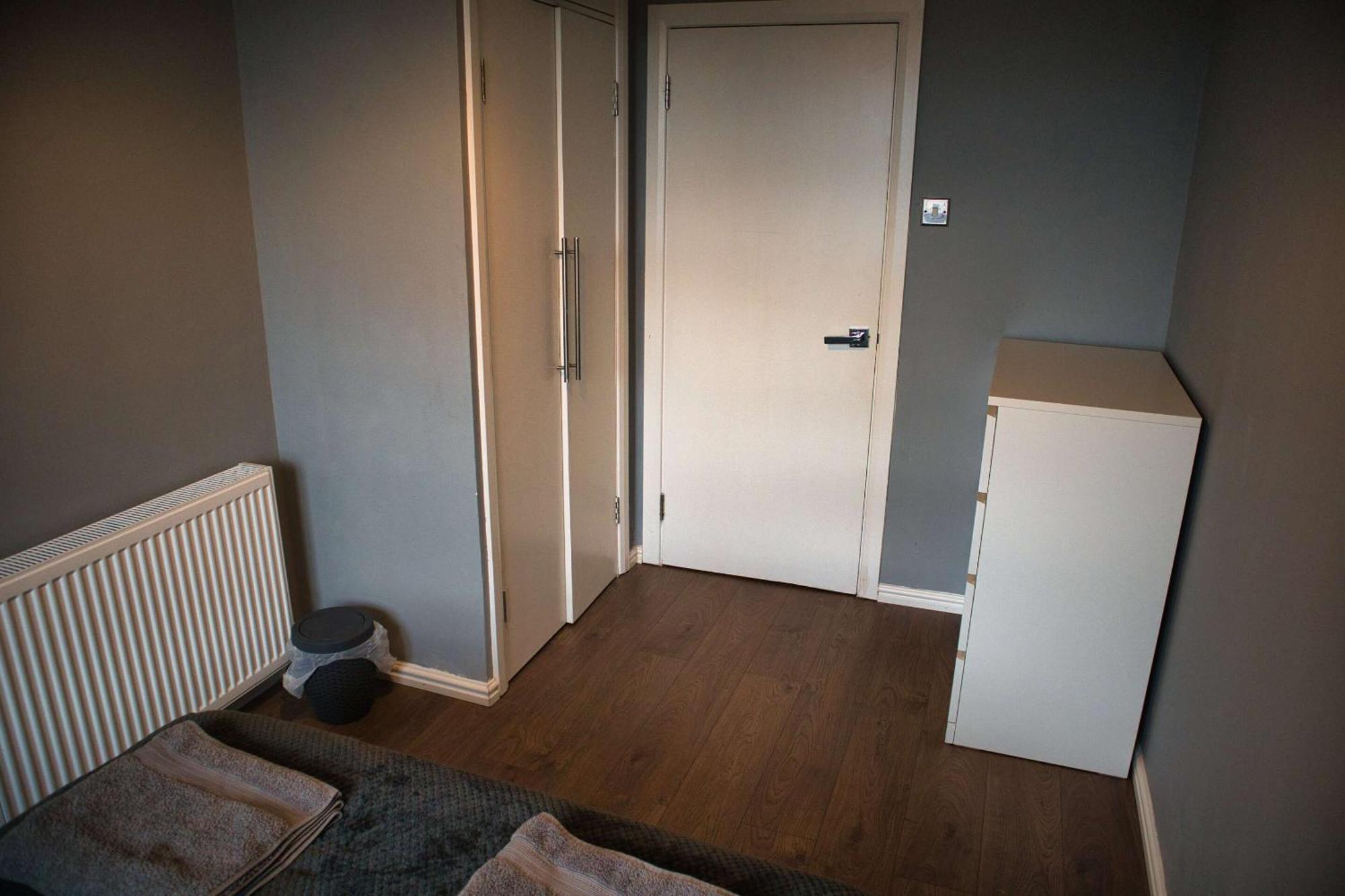 Beautiful 3-Bed Apartment At Swiss Cottage 伦敦 外观 照片